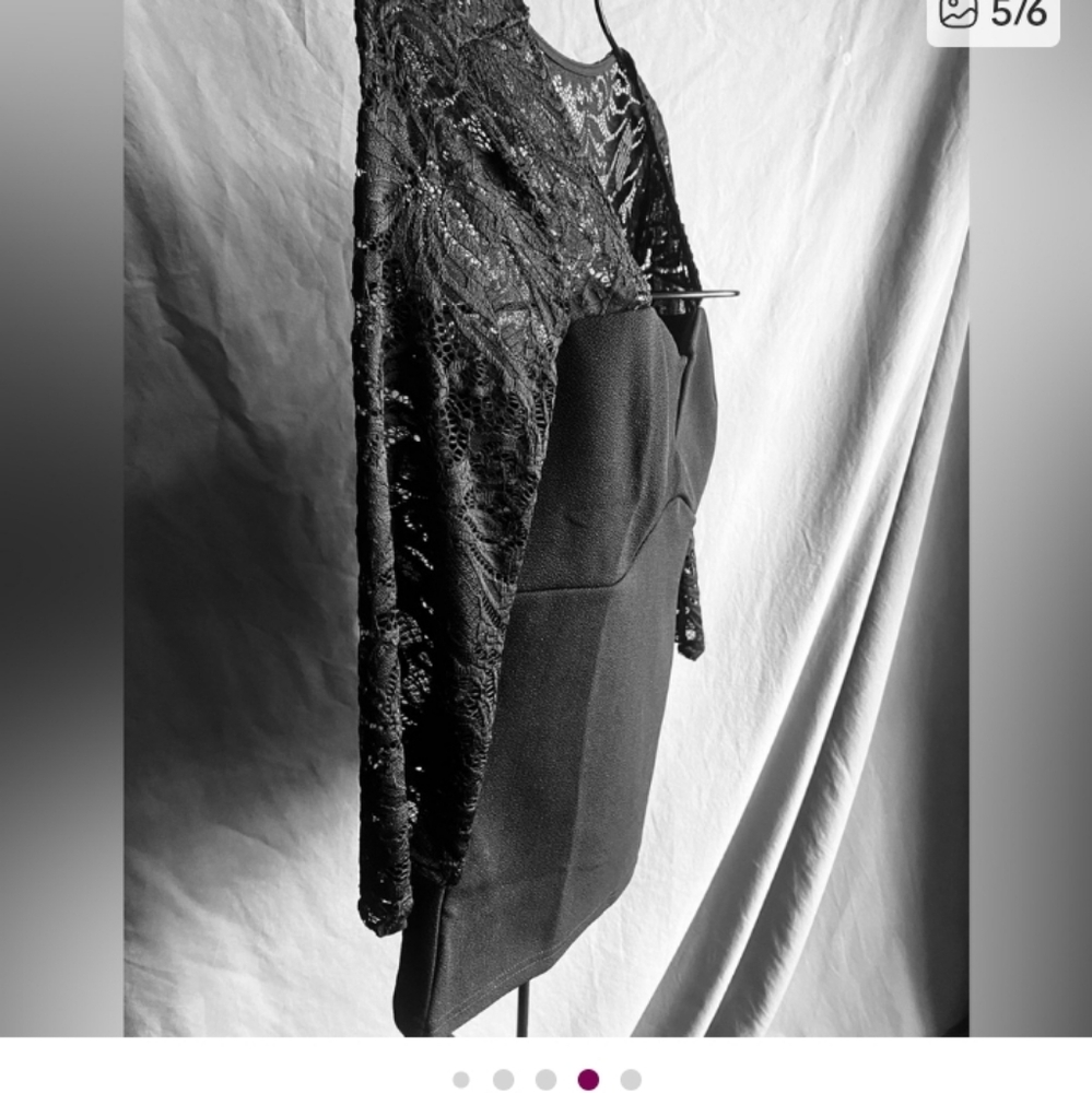 Women's Black Lace-Panel Top - Picture 4 of 6